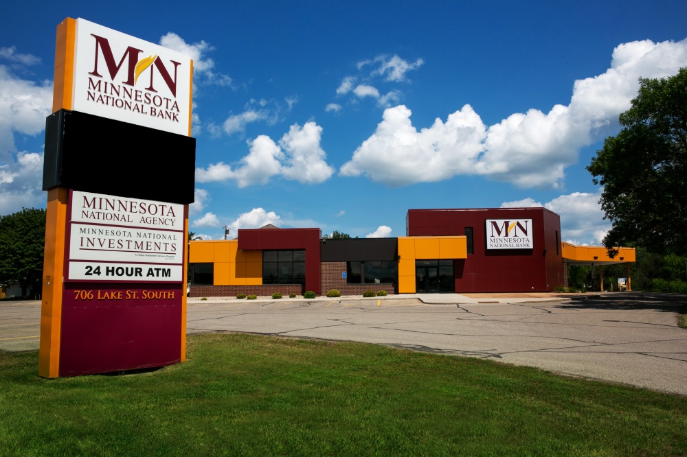 Minnesota National Bank 01