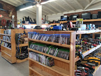Mr Cash Pawn Shop 02