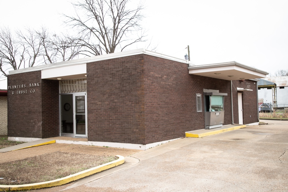 Planters Bank 01