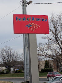 Bank of America (with Drive-thru ATM) 04