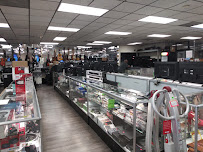 Valley Jewelry & Loan 04