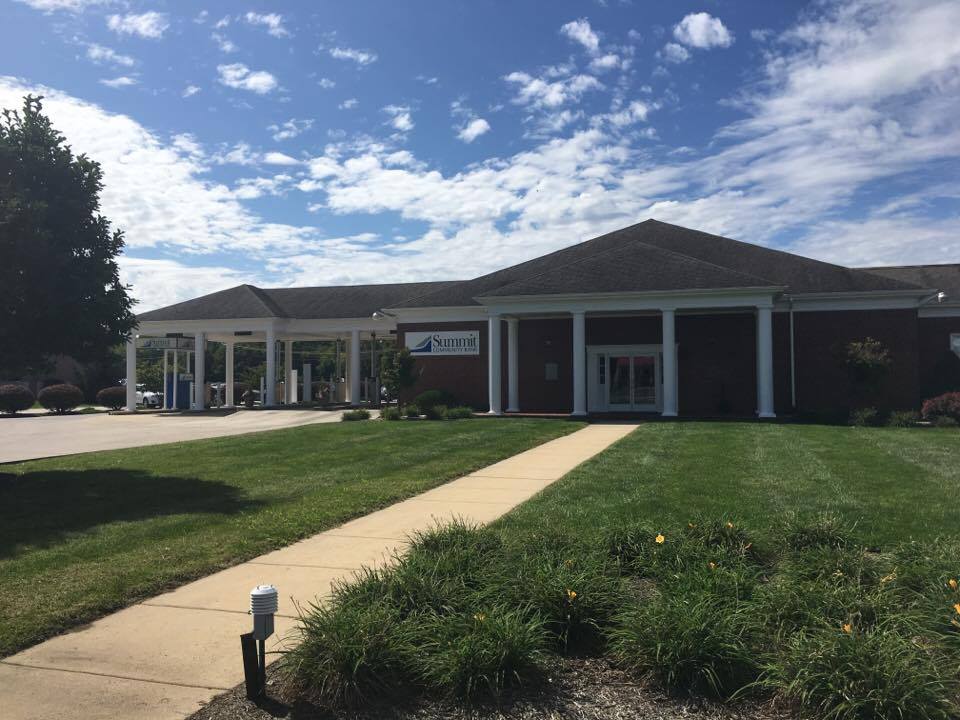 Summit Community Bank 01