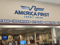 America First Credit Union (inside Lee's Marketplace) 04