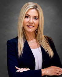 Kristen Forbes at CrossCountry Mortgage, LLC 03