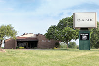 BANK 04