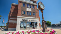 Dedham Savings 01