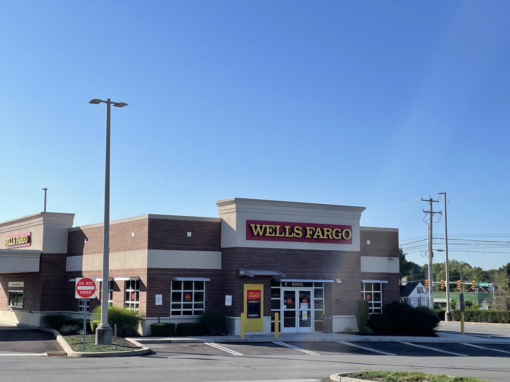Wells Fargo Bank 01