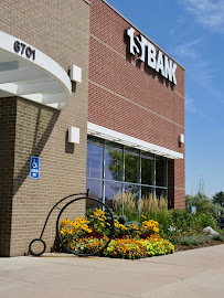 FirstBank 02