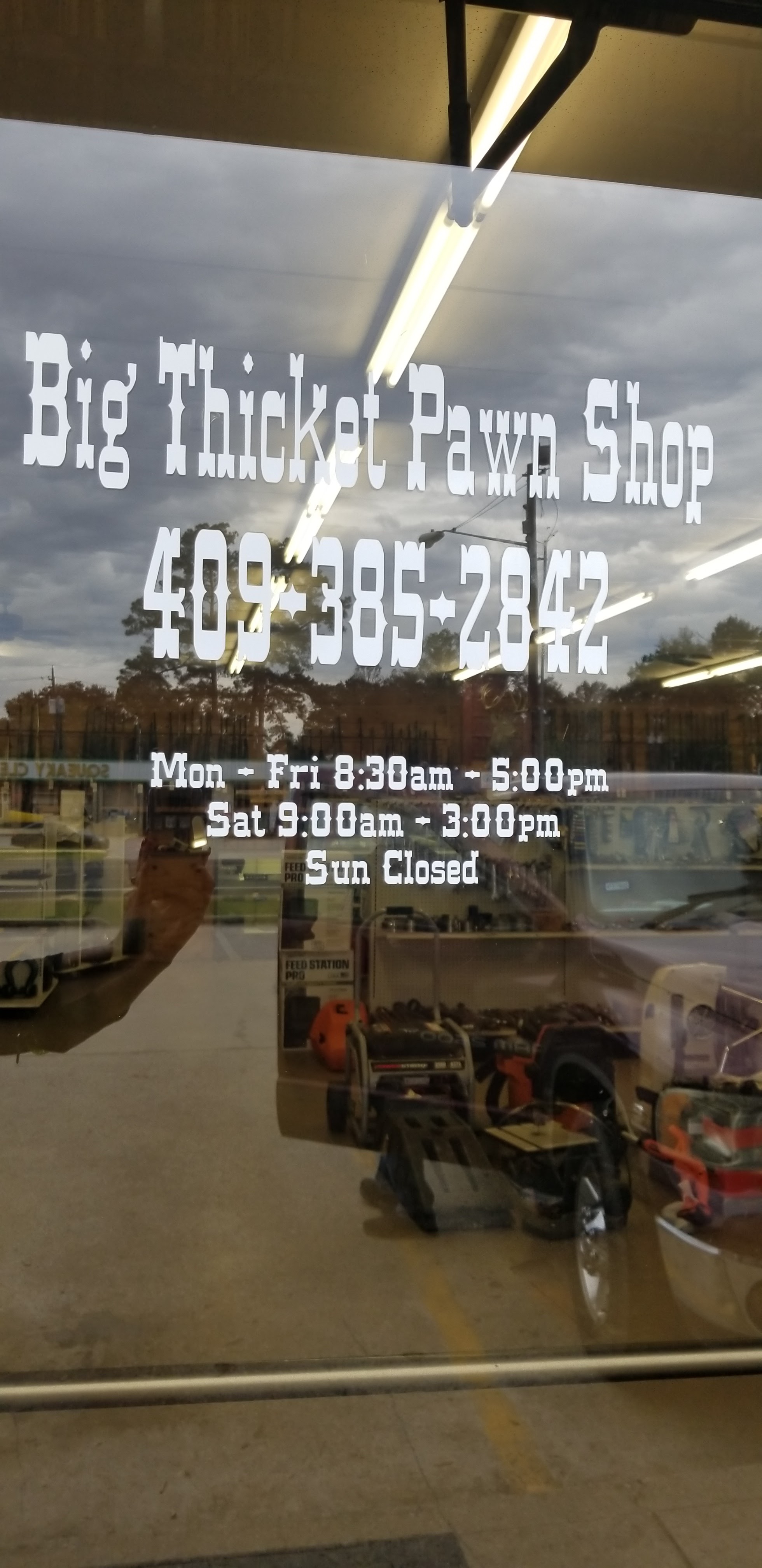 Big Thicket Pawn Shop 01