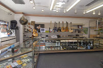 Alvarado Pawn Shop 04