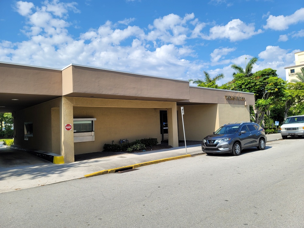 Wells Fargo Bank 01