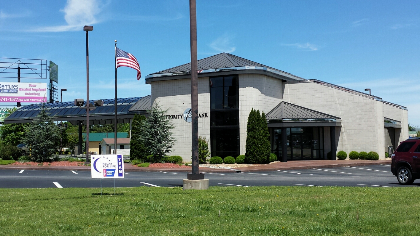 Farmers and Merchants Bank 01