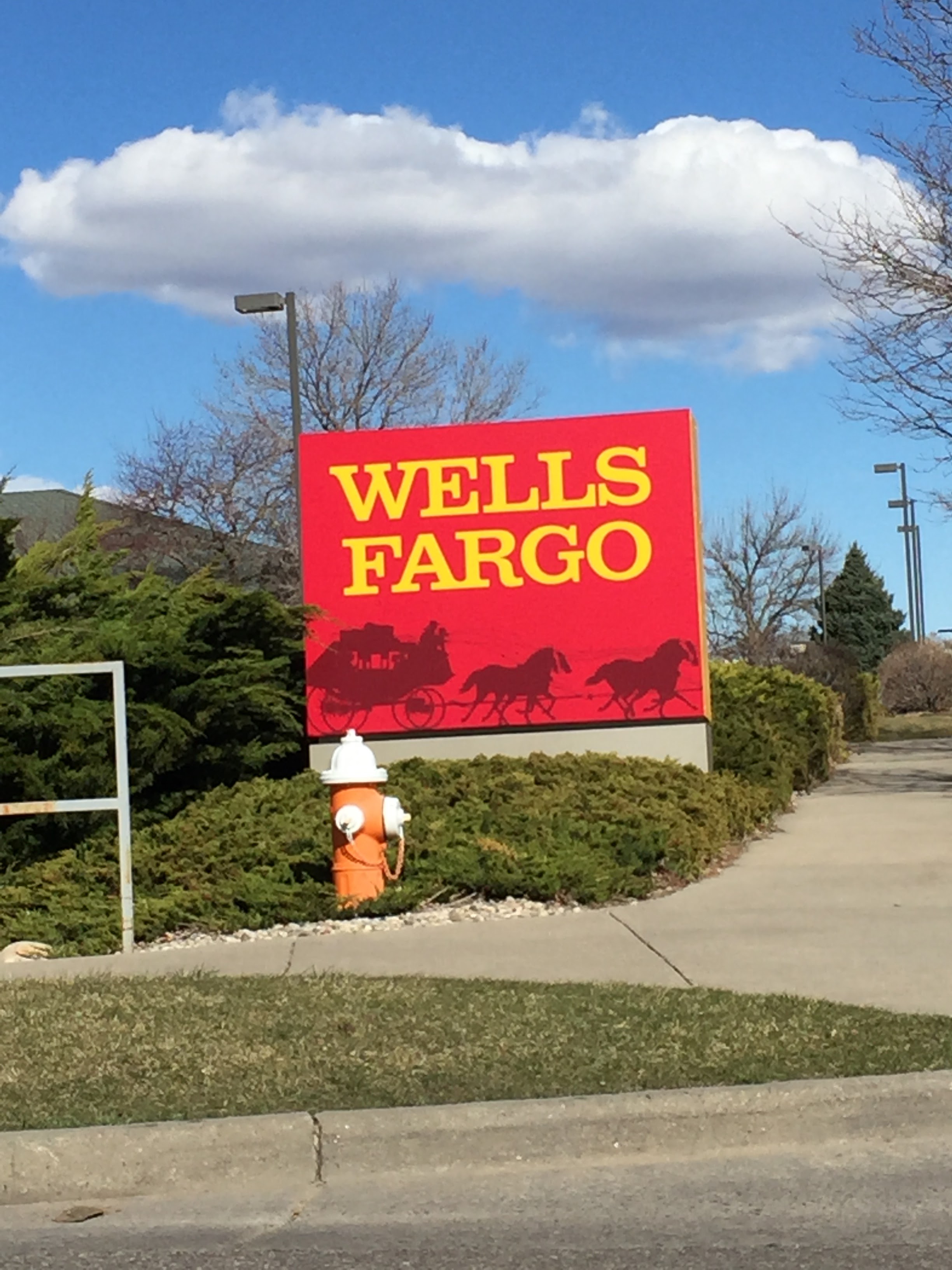 Wells Fargo Bank 01