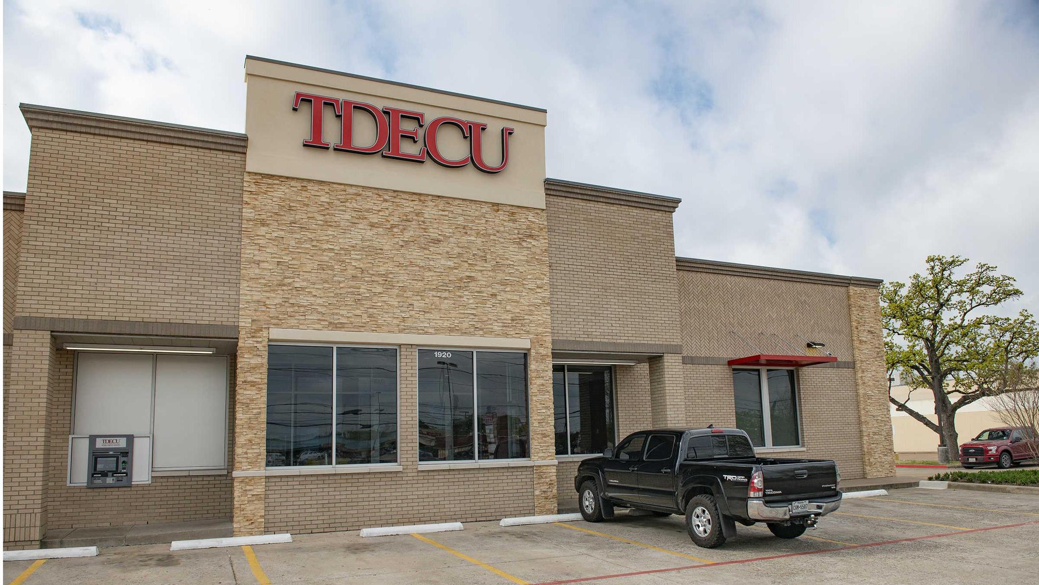 TDECU Garland 01