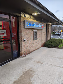 Bank of America (with Drive-thru ATM) 04