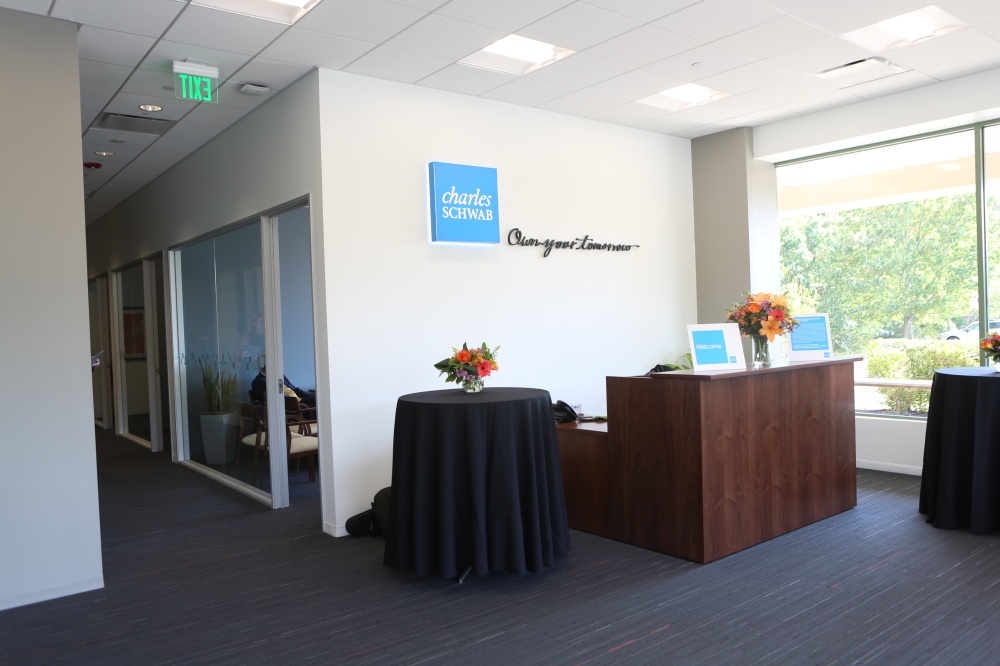 Charles Schwab 01