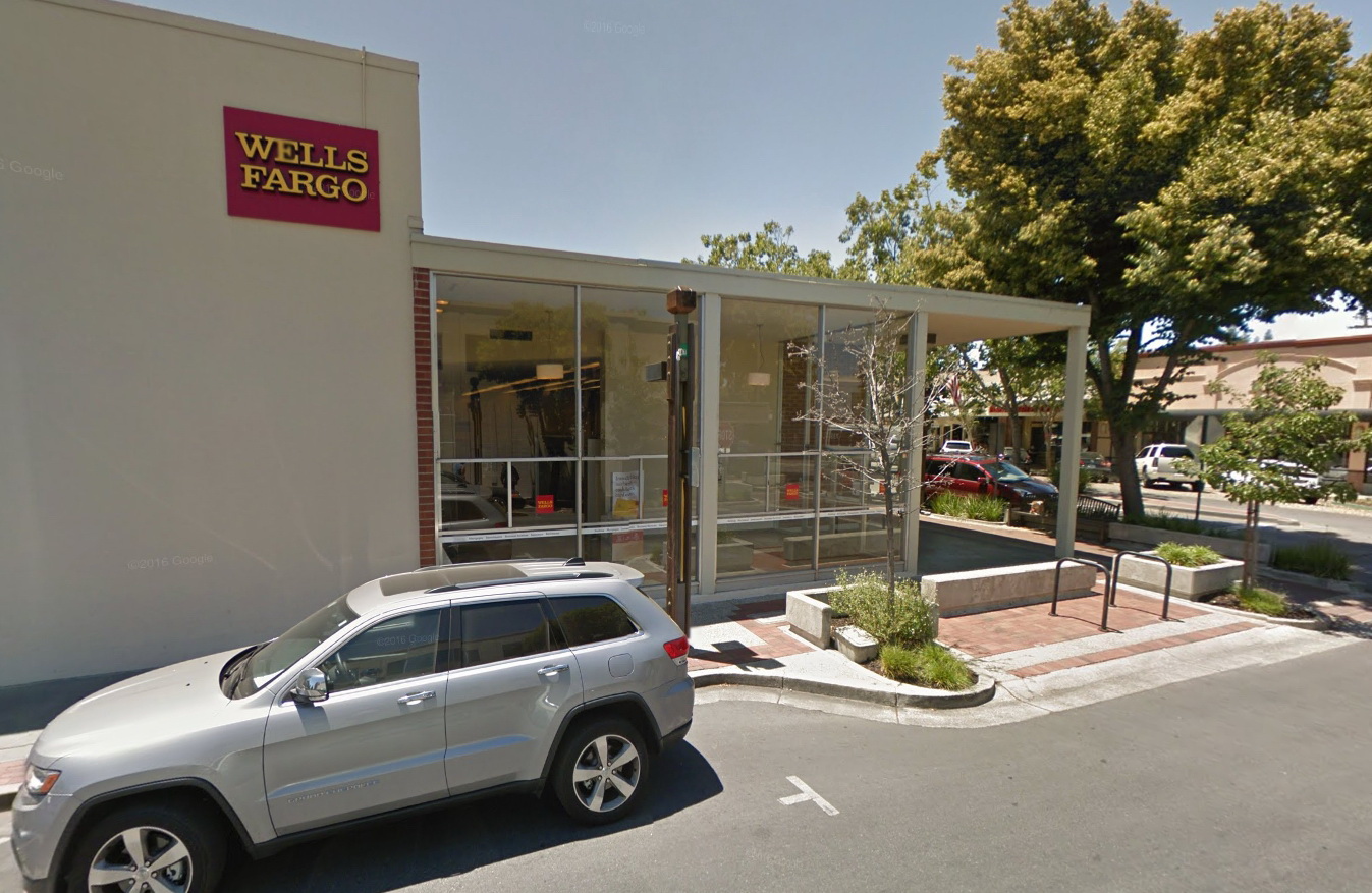 Wells Fargo Bank 01