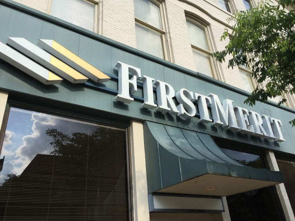 Huntington Bank 01