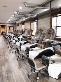 La Bella Nail Spa (Proctor) 01