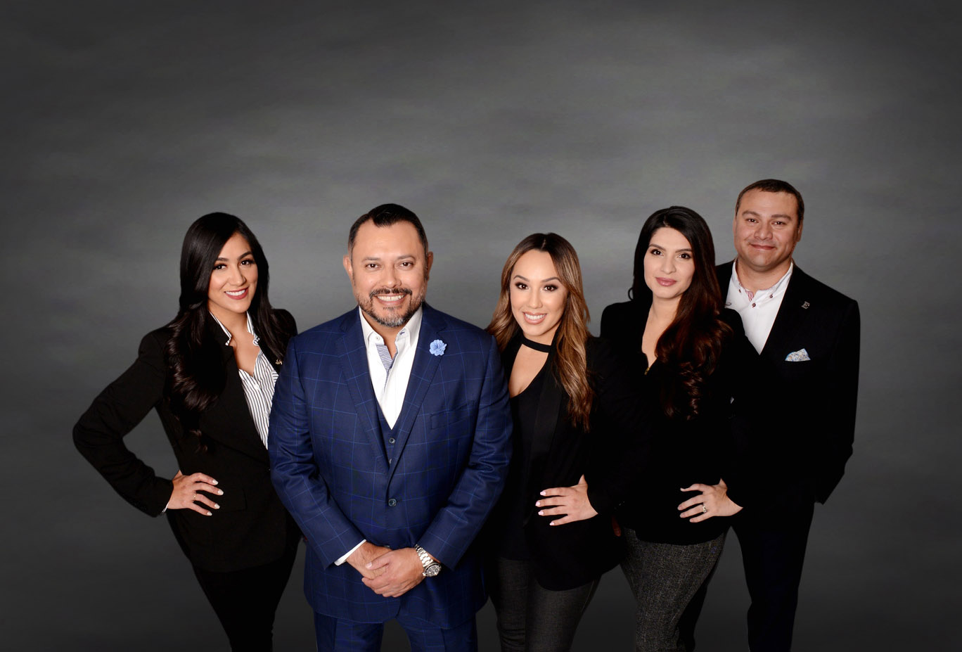 Team Carlos Flores, Mortgage Advisor MLO 238306 01