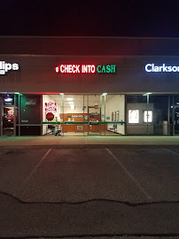 Check Into Cash 02