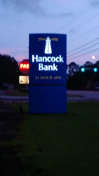Hancock Whitney ATM 02