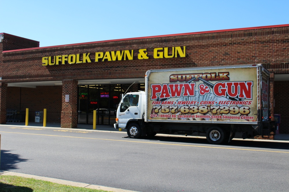 Suffolk Pawn and Gun 01