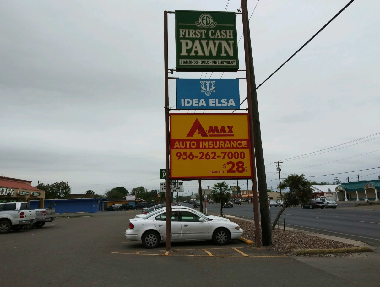 A-MAX Auto Insurance 01