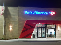 Bank of America (with Drive-thru ATM) 04