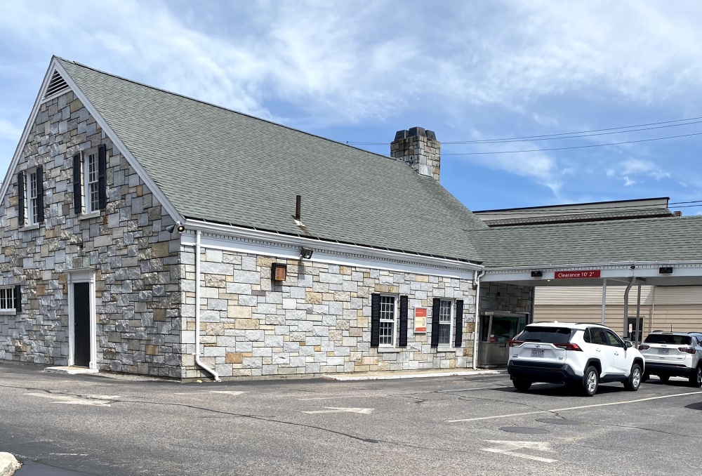 Middlesex Savings Bank 01