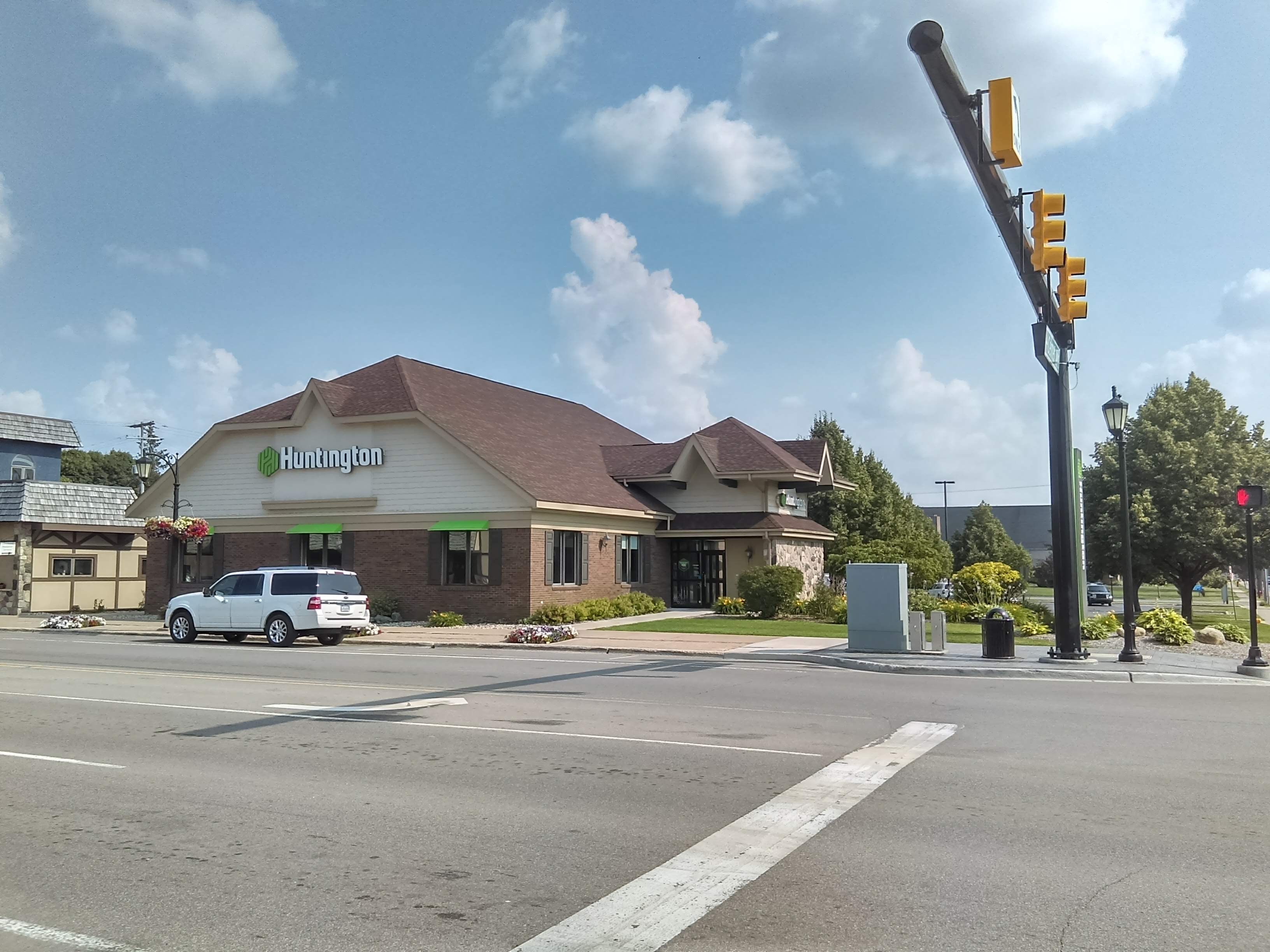 Huntington Bank 01