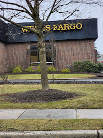 Wells Fargo Bank 04