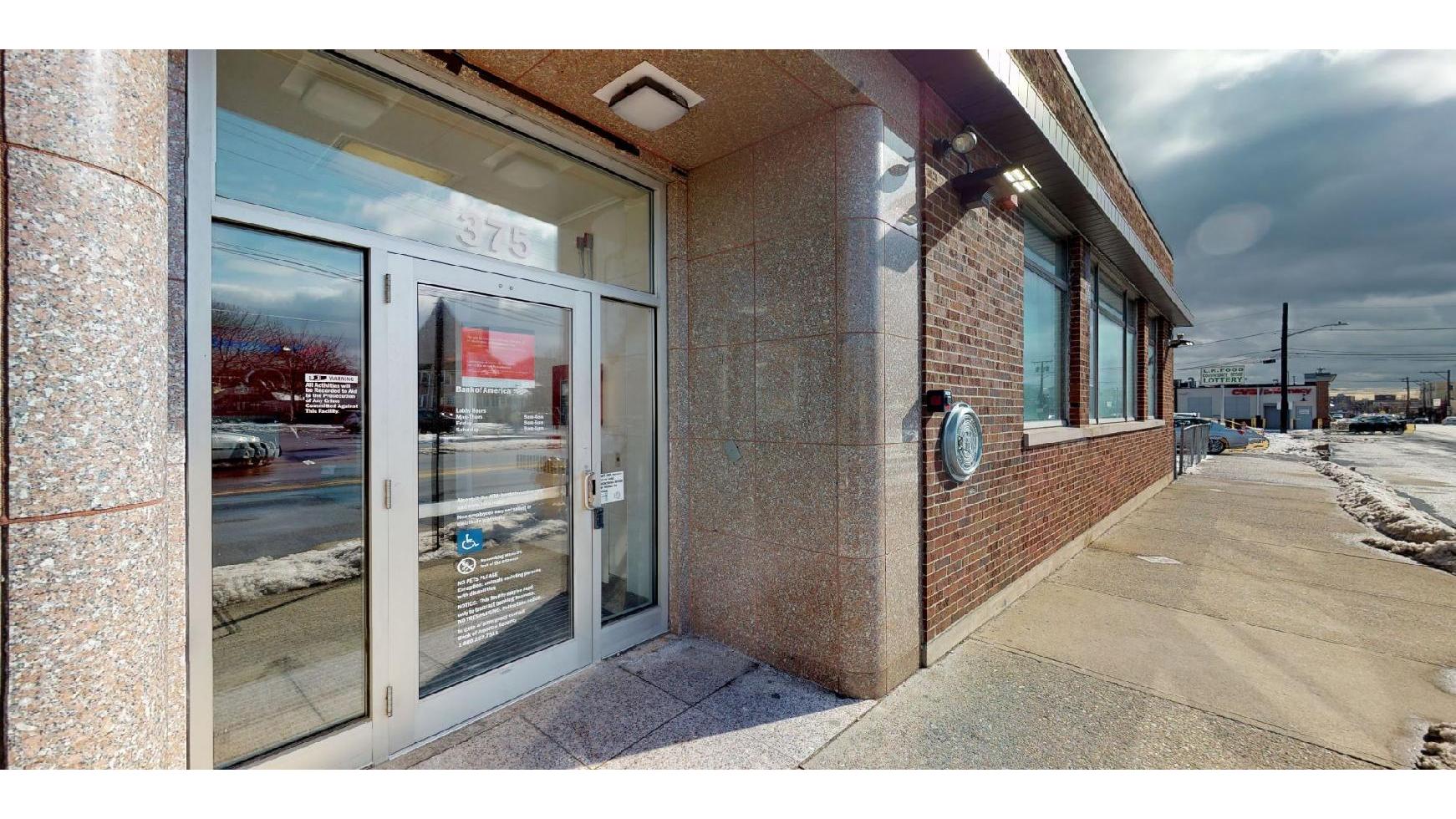 Bank of America (with Drive-thru ATM) 01
