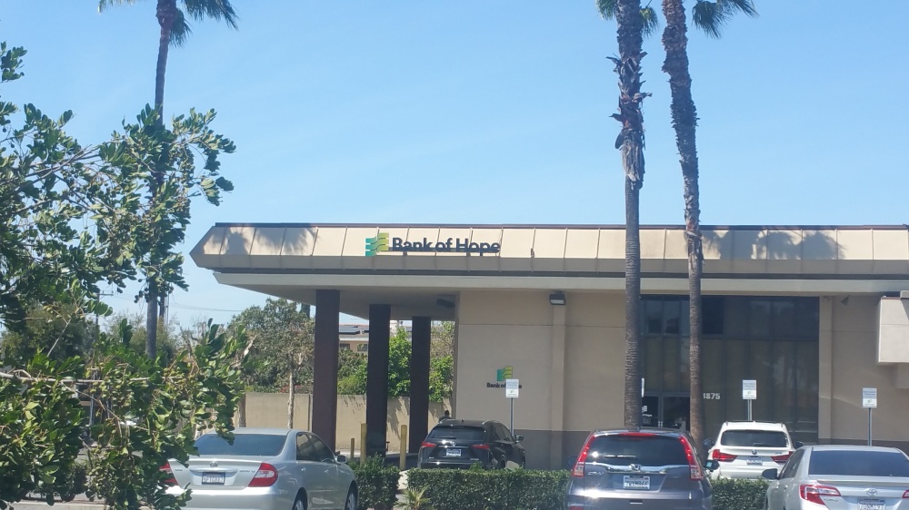 Bank of Hope 01