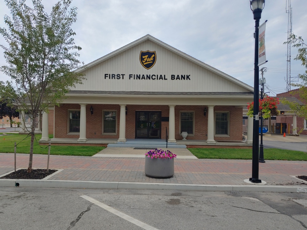 First Financial Bank 01