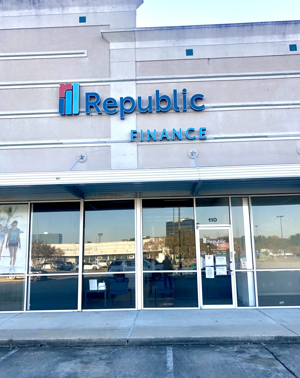 Republic Finance 01