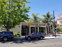 Bank of the West 01