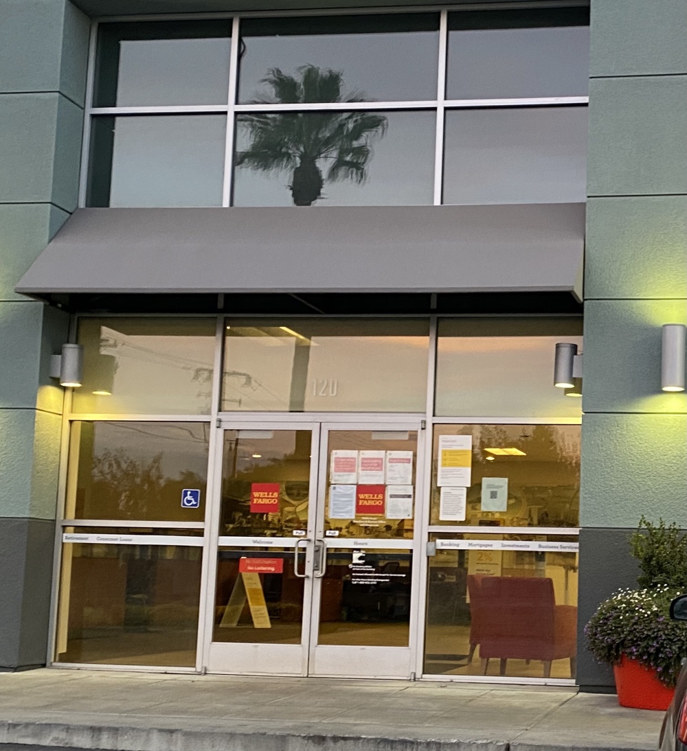 Wells Fargo Bank 01