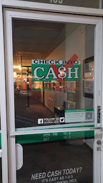 Check Into Cash 01