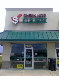 Check Into Cash 01