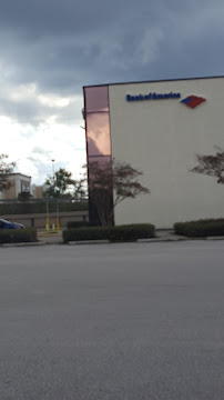 Bank of America (with Drive-thru services) 03