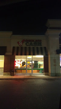 Check Into Cash 02