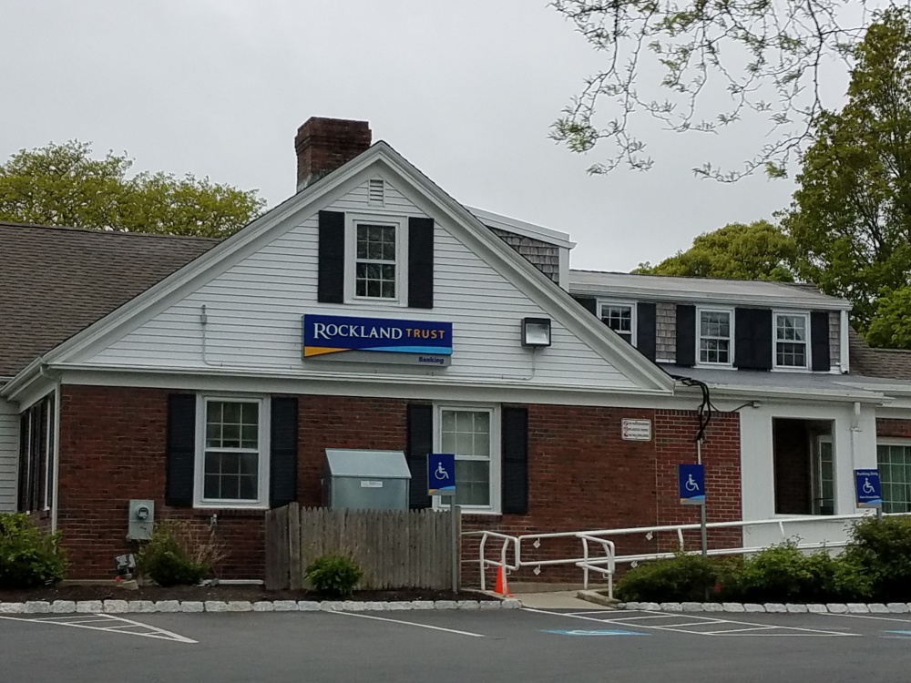 Rockland Trust Bank 01