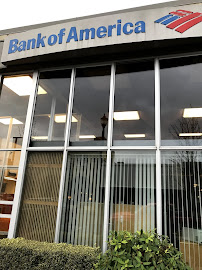 Bank of America (with Drive-thru ATM) 02