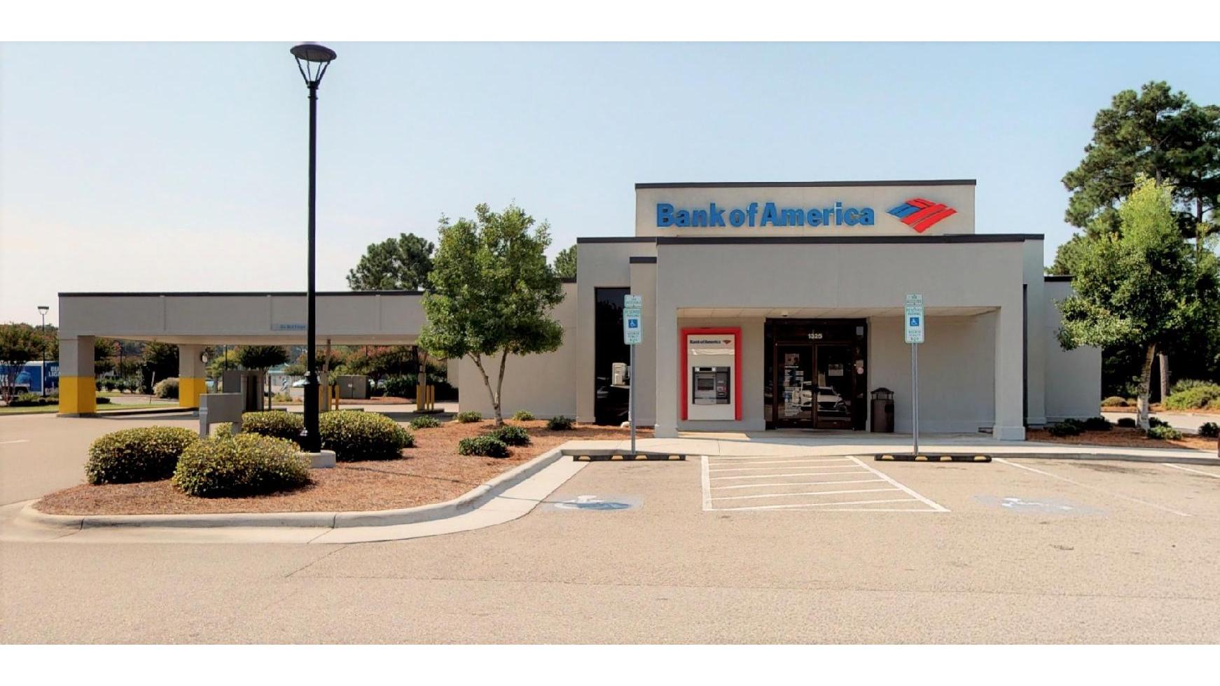 Bank of America (with Drive-thru services) 01
