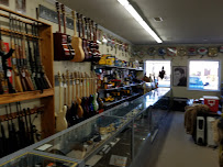 Akron Drive Pawn 03