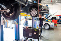 Hometown Auto & Credit LLC 02