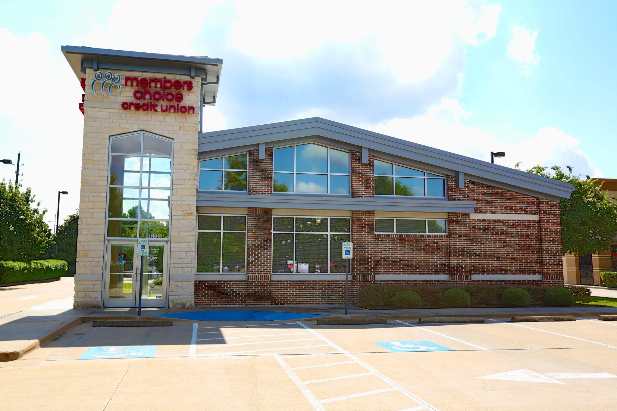 Members Choice Credit Union - Eldridge 01