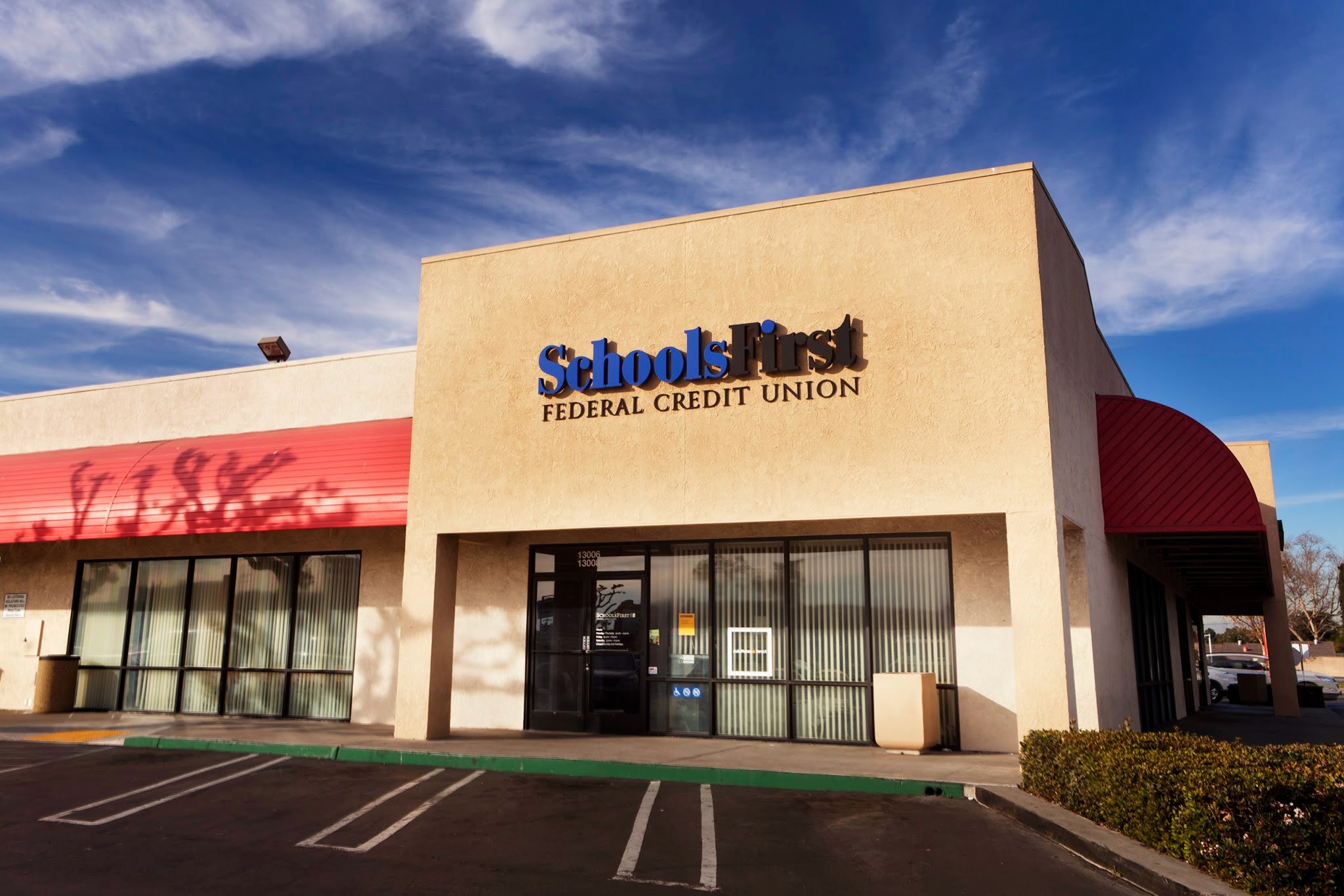SchoolsFirst Federal Credit Union - Garden Grove 01