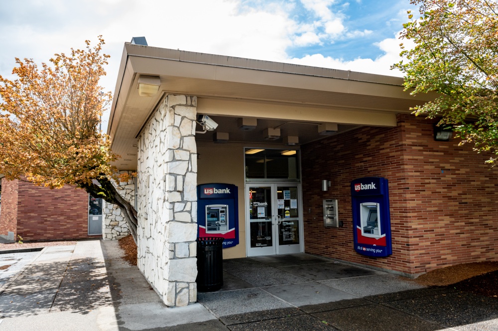 U.S. Bank Branch 01